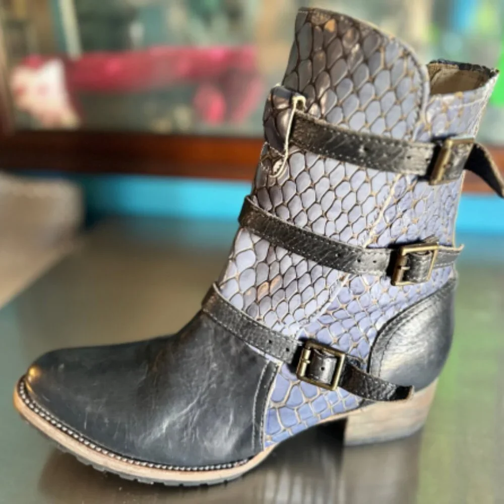 🩵🦎RARE Freebird Apex in Blue Multi Lizard 🦎 👢